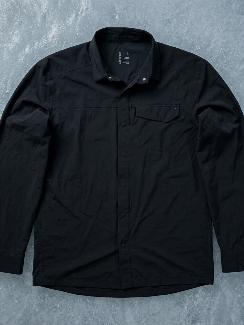 Arcteryx Mens L Black Skyline LS Button Up Shirt Snap Hidden Placket Techwear